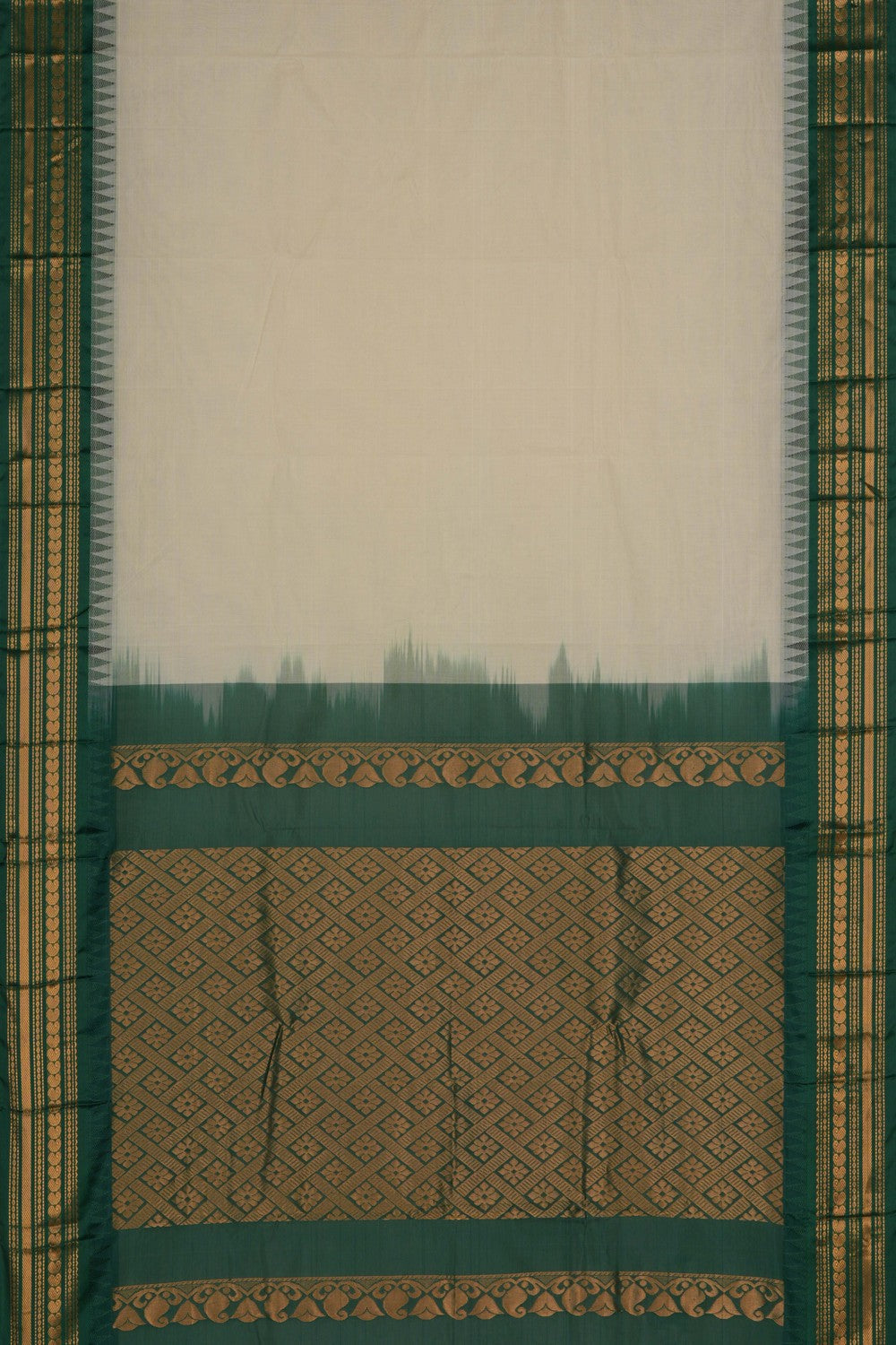 Image of Gadwal Cotton Off-White Saree